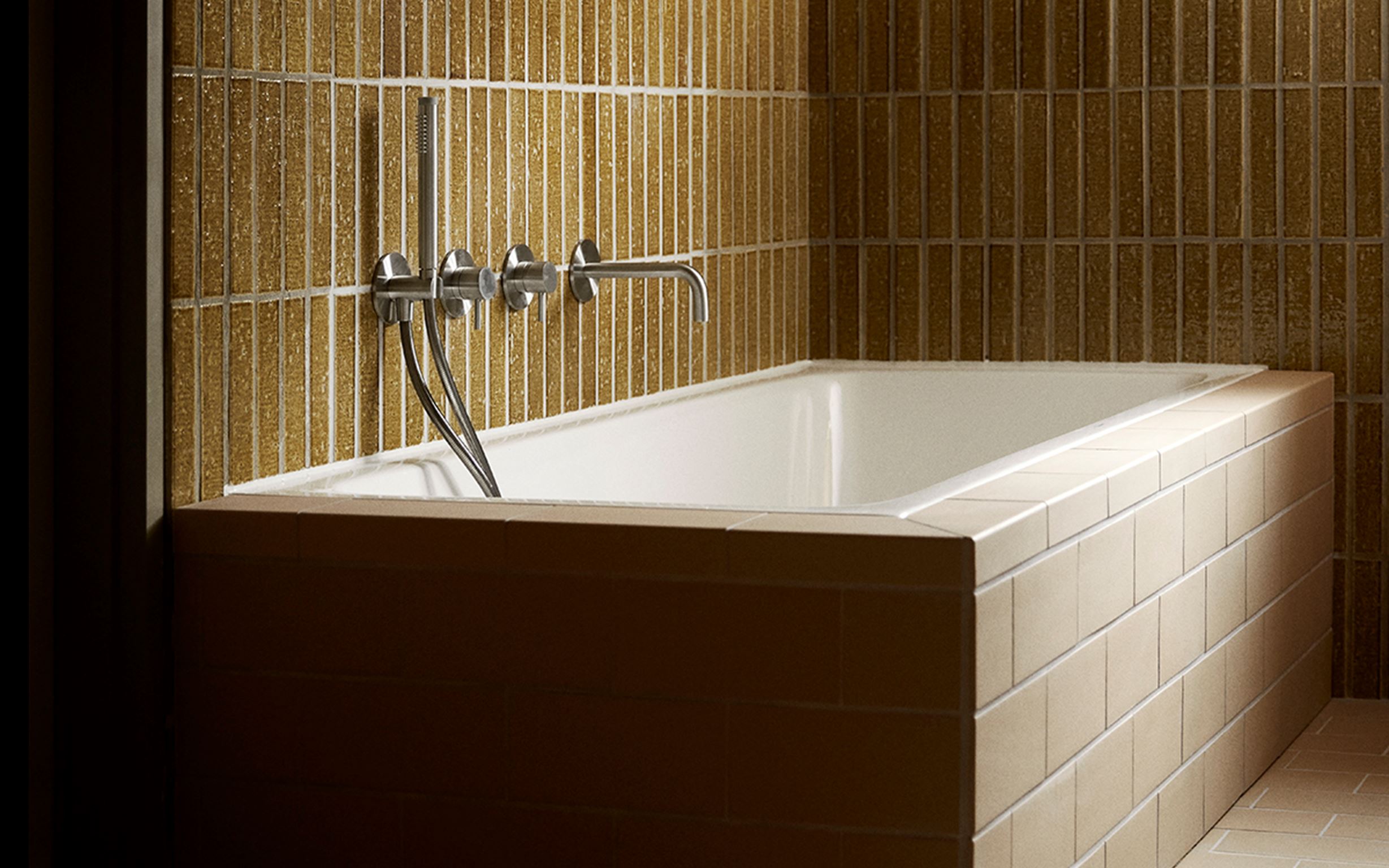 230329 Dline X Femte Til Venstre 0052 1