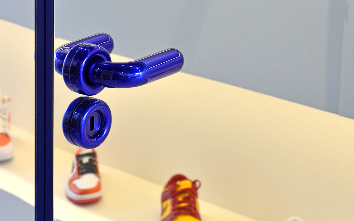 Electric Blue Lever Handle